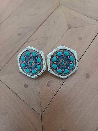 Brinco Sextavado Mini Mandala Pequeno