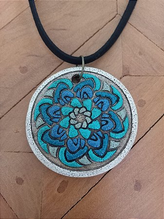Colar Mandala Redondo Pequeno Turquesa