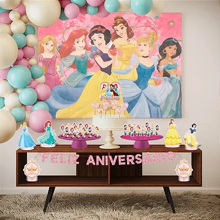 PAINEL TNT PRINCESAS