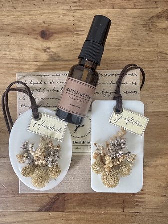 Sachê Aroma com Flores Secas Brancas