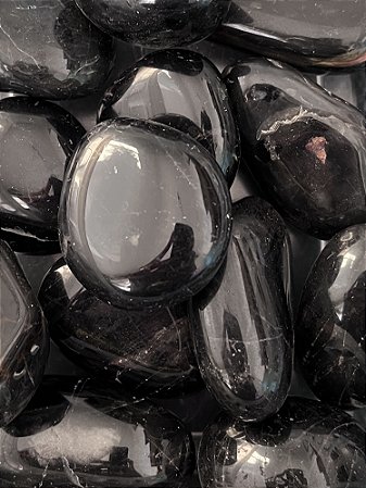 Ônix Rolado – Proteção • Sabedoria • Purificação