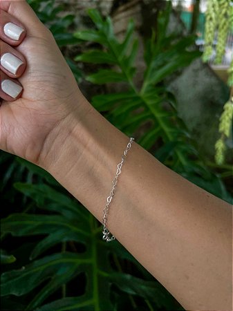 Pulseira coração entrelaçado