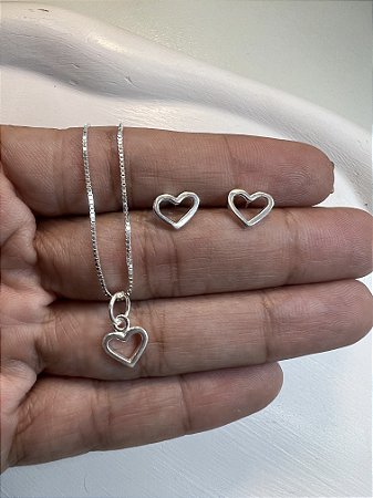 CONJUNTO CORACAO LISO VAZADO