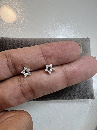BRINCO  ESTRELA VAZADA PEQUENO