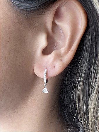 Argolinha Cravejada pingente  triangulo