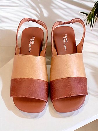 Rasteira tira larga rústica