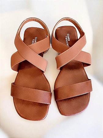 Rasteira castanho elástico