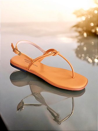 Rasteira coral de dedo