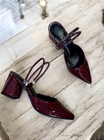 Scarpin marsala salto bloco