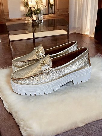 Mocassim tratorado couro legítimo ouro