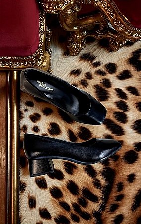 Scarpin preto retrô Mary Jane