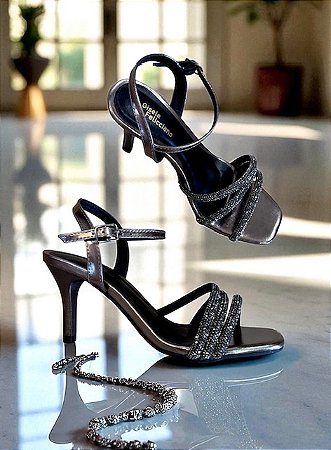 Sandália luxo ônix salto fino
