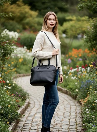 Bolsa executiva 100% couro preta