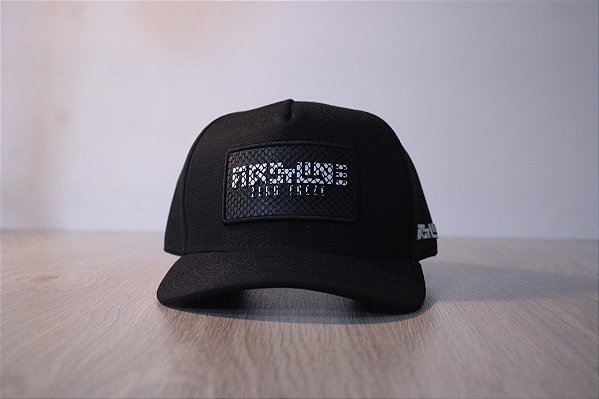 Aba curva Snapback Basic black