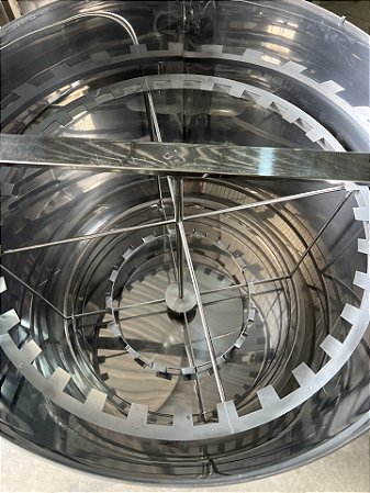 Centrífuga 28/12 quadros Elétrica Extratora de Mel Profissional