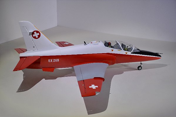 BAE HAWK JET 1,85m - 72 pol. w/ Tail Pipe - ARF