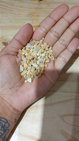 CASCALHO DE RIO TRATADO