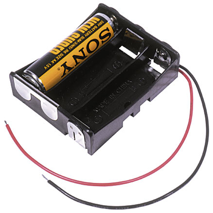 BA3AAW	3 suporte de Bateria AA com fios de arame Altura acima do PCB: 16,38 mm