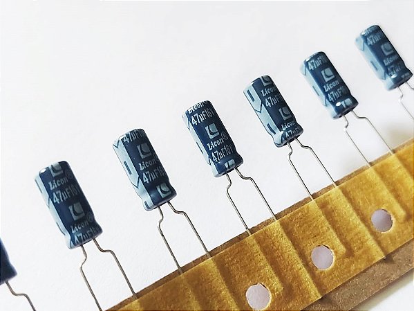 Capacitor Eletrolítico 47UF/16V 85°C 5X11MM P:5mm ERA1C470M-TAD11WP00 FITADO