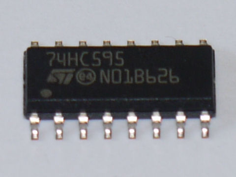 Circuito Integrado 74HC595   (SMD SOIC-16)  ST