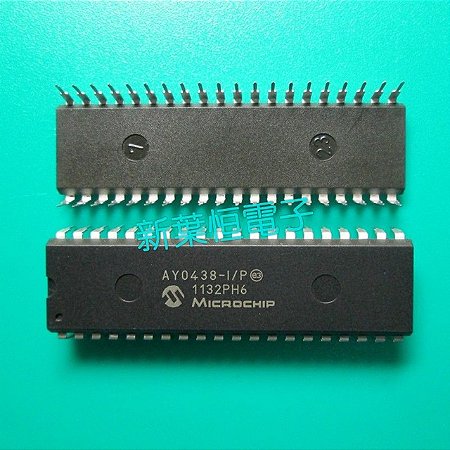 Circuito Integrado AY0438I/P   DIP40  MICROCHIP