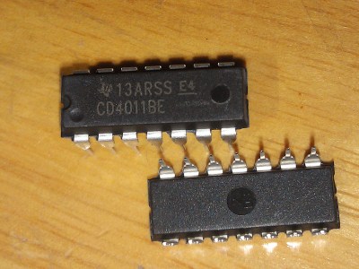 Circuito Integrado CD4011BE DIP-14