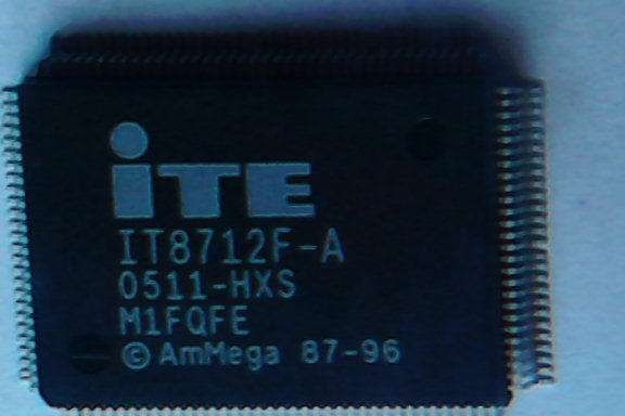 Circuito Integrado IT8712F-A SMD  ITE   SUPER I/O