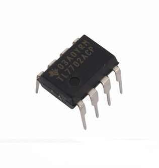 Circuito Integrado TL7702ACP  DIP-08  TEXAS