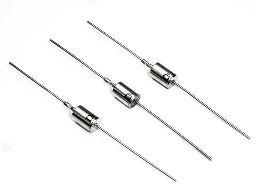 Diodo SUPRESSOR TVS 1N5556 5% DO-13 40.3V 1500W