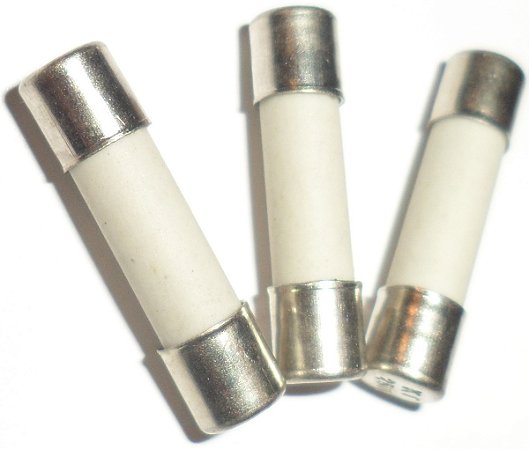 Fusível de Vidro CERAMICO 3,15A/250V RETARDO 5X20MM LITTELFUSE