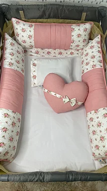 KIT BERÇO CERDADINHO - 07 PEÇAS - ESTAMPAS  PARA MENINAS