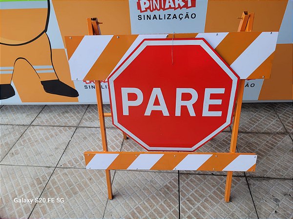 CAVALETE DE OBRA EM METALON E CHAPA