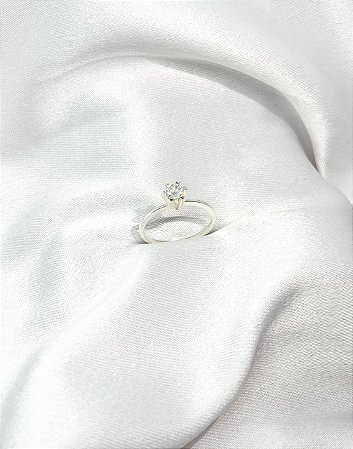 Anel Solitário Pedra em Prata 925