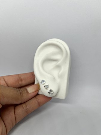 Trio de brincos zircônia