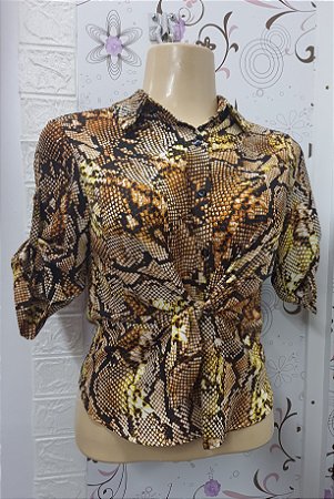 Camiseta estampa cobra