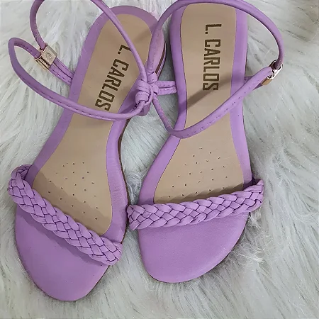Sandalia salto baixo lilas Tam 34