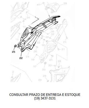 MOLDURA DA TAMPA (PRATA) LADO DIREITO FZ 25 2018 ATE 2023 ORIGINAL YAMAHA (CONSULTAR PRAZO DE ENTREGA E ESTOQUE)