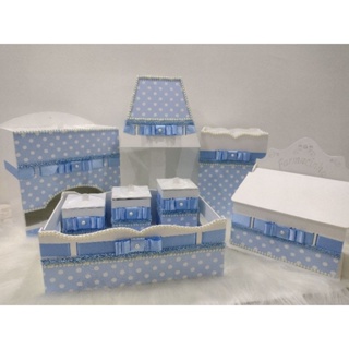 Kit Higiene em MDF com tecido de bolinhas na cor azul claro