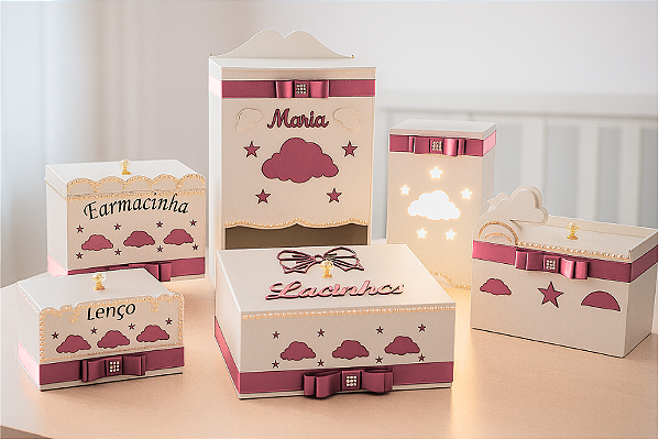 Kit Higiene Bebê Nuvem na cor Rose Gold – Porta Fraldas, Farmacinha, Potes, Lixeira
