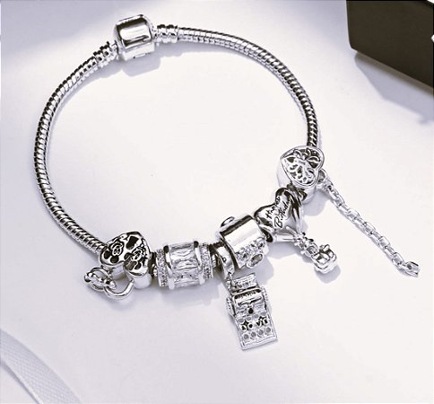 PULSEIRA NINA CHAVES