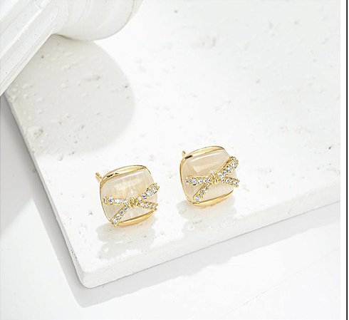 BRINCO OLHO DE GATO LAÇO