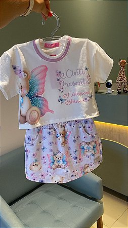 Conjunto Cinti com blusinha e shorts saia
