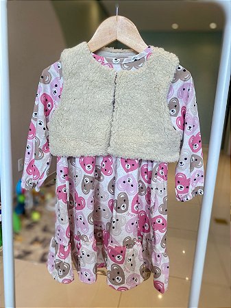 Vestido com colete de pelo