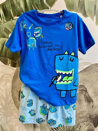 Pijama brilha no escuro