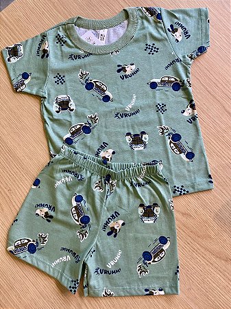 Pijama brilha no escuro