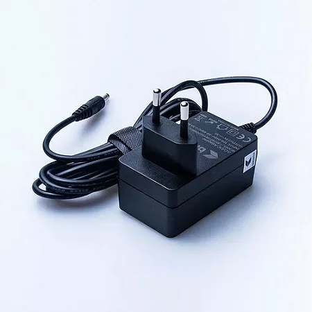 Fonte compatível com Multilaser Pc107 5v 3a - 15W 3.5mmX1.35mm