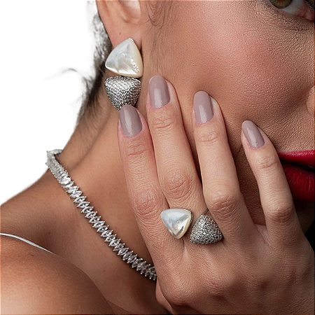CONJUNTO BRINCO E ANEL PEROLA Nº16 BANHADO RÓDIO BRANCO