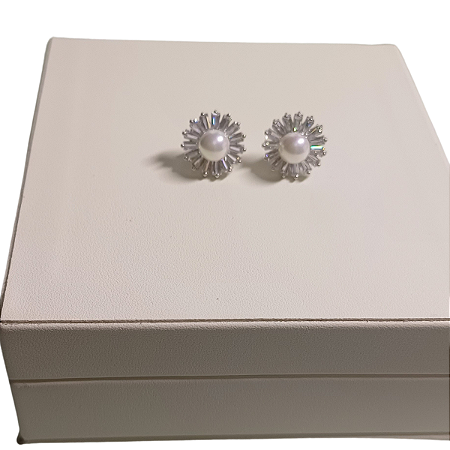 BRINCO ZIRCONIA E PEROLA BANHADO A OURO 18k