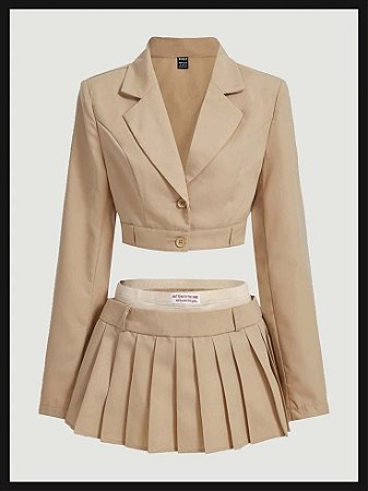 conjunto blazer e saia beje