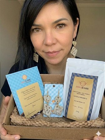 Kit Mães Joanas | Brinco Formas + Café